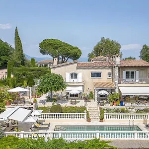 bastide-les-3-portes.fr-provencehotel.com/